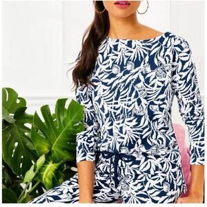 Lilly Pulitzer top large sun protection UPF 50 + sleeve Karissa blue tropical